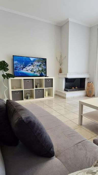 Ivanna Apartment Nea Moudania Buitenkant foto